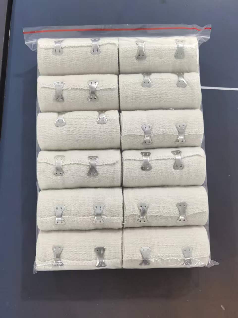 Haorun Medical Neueinführung: 105 g und 120 g Spandex-Verband mit Leinwandbindung und glatter Kante (natürliches Weiß) – perfekt für den High-End-Markt